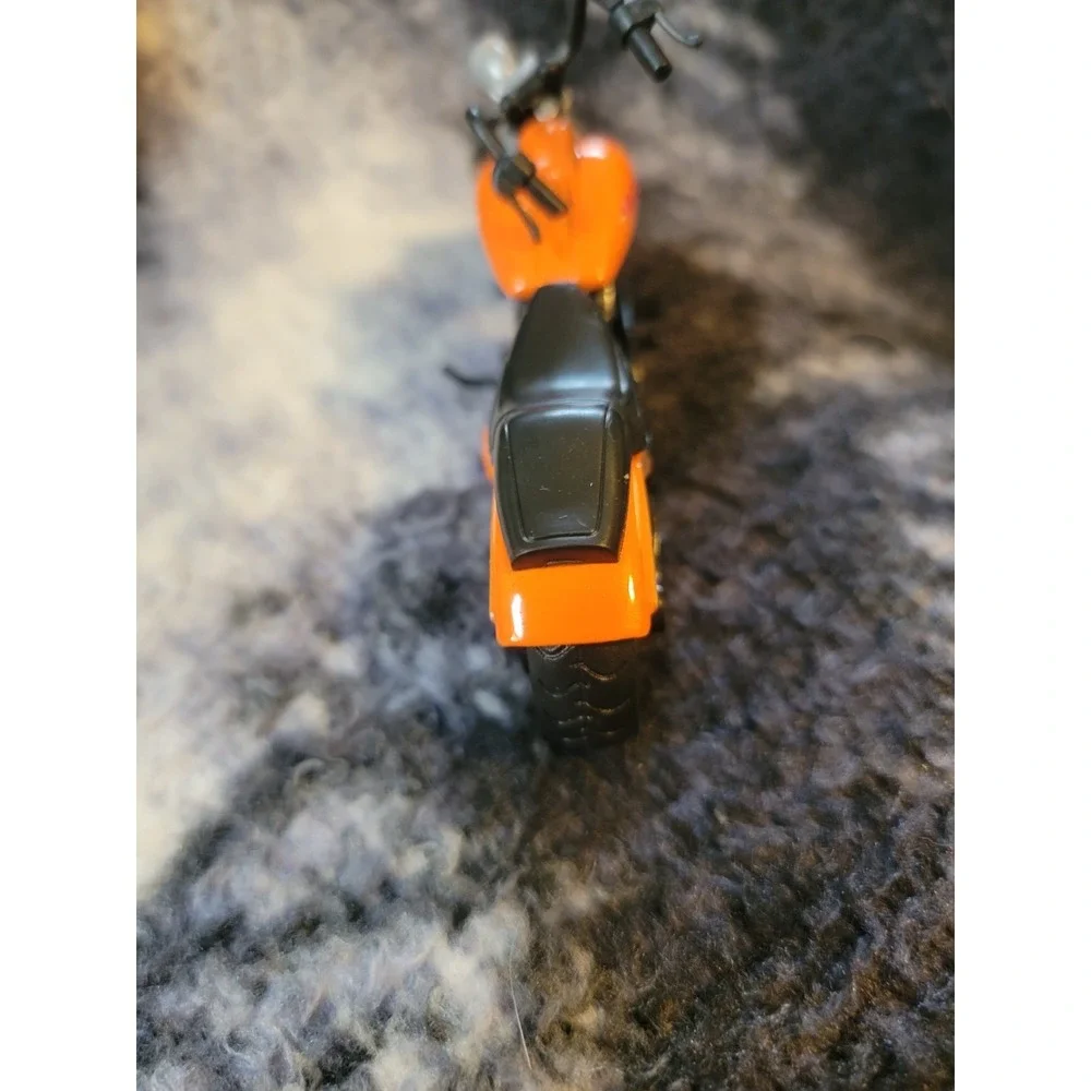 Hot Wheels mattel die
